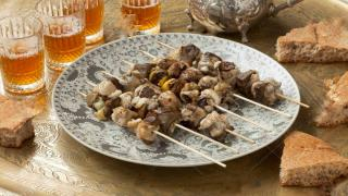 بني ملال | وفاة طفل بعد أن أُختنِق بقطعة لحم مشوية ثاني أيام عيد الأضحى