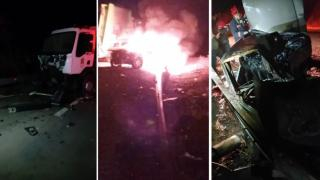 مــأســاة | مصرع شابين إحتراقا داخل سيارتهما بعد إصطدام مع شاحنة لنقل النفايات ضواحي وجدة