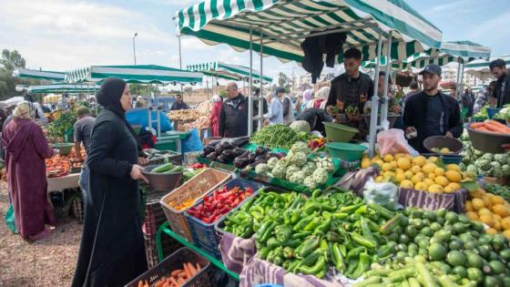 مع قرب رمضان | أسر مغربية تلجأ إلى القروض البنكية لتمويل الإستهلاك ومواجهة الغلاء