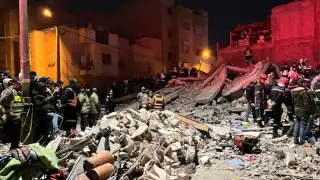 حفل عقيقة تحول لمأساة | تفاصيل فاجعة إنهيار بنايتين بفاس