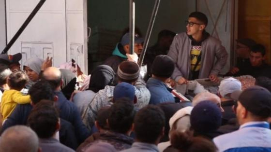 بعد ضجة أثمنة السمك | المصالح الصحية تغلق محل “عبد الإله” مول الحوت بمراكش