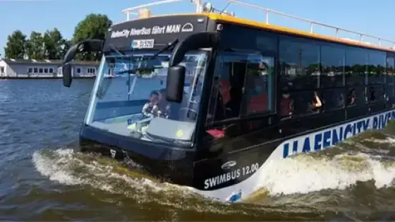 في سابقة بالقارة الإفريقية | الرباط تقترب من اقتناء حافلتين برمائيتين