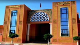 بني ملال | إدانة أستاذ جامعي بالحبس النافذ كان ينادي أستاذة بـ”الزين ديالي” و”العمل معك حلاوة”