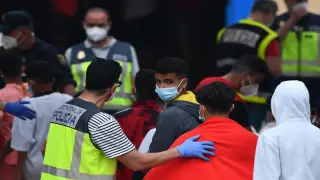 تقرير | 1619 مهاجراً غير نظامي دخلوا سبتة ومليلية منذ بداية 2025