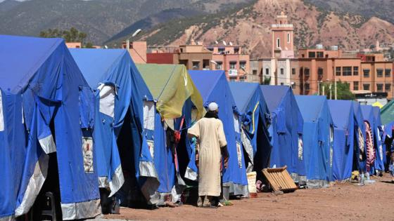 إقليم الحوز | سقوط حجر من أعلى الجبل على خيمة ناجين من الزلزال يخلف مصرع عشريني