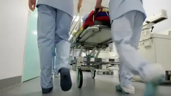 تيزنيت | تسمم غذائي يرسل أزيد من 30 تلميذ إلى المستعجلات