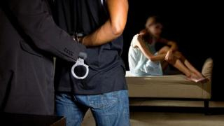 إقليم جرسيف | الدرك يوقف شابا تورط في إحتجاز قاصر والإعتداء جنسيا عليها وإفتضاض بكارتها