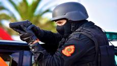 أزرو | إطلاق نـ.ـار يحيد خطر شخص هاجم أمنيين بكلب شرس