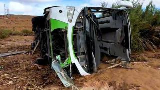 عـــاجـــل | إرتفاع حصيلة ضـ.ـحايا جرف السيول لحافلة بطاطا لــ8 وفـ.ـيات