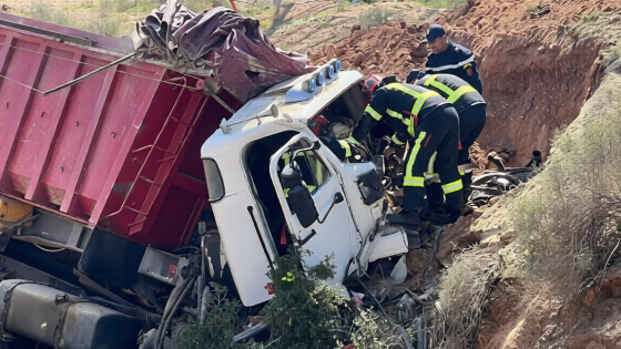 العروي | قتيل وجريحين في حادث سير بطريق حاسي بركان